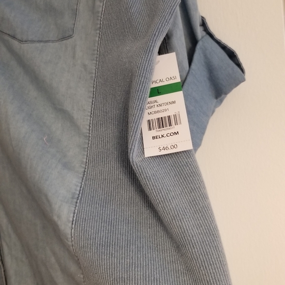 Top - Picture 3 of 4